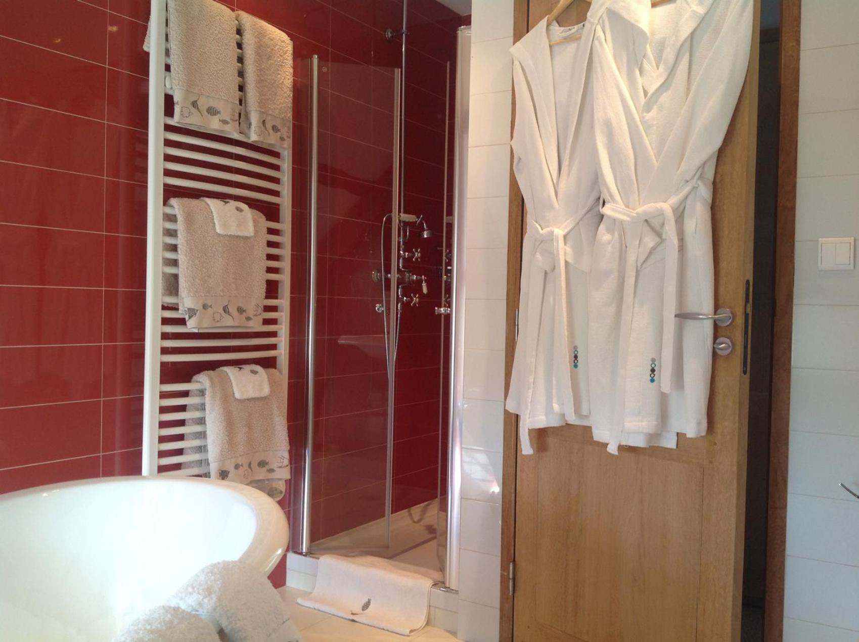 Manoir De La Rogerais & Spa Beaussais Sur Mer Room photo